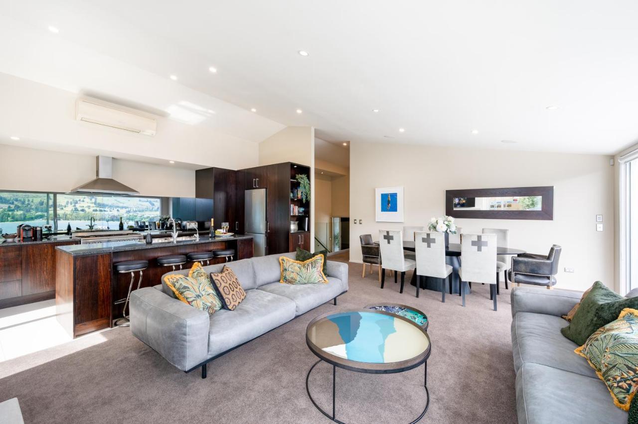 Luxury Lakeview Vista Apartment Wanaka Exterior photo